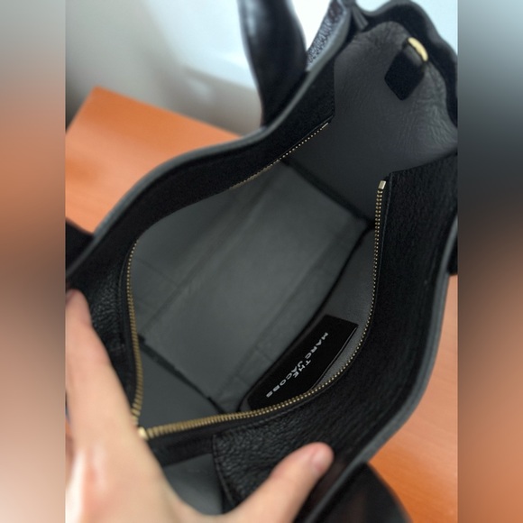 Marc Jacobs Black Leather Tote - Picture 8 of 11